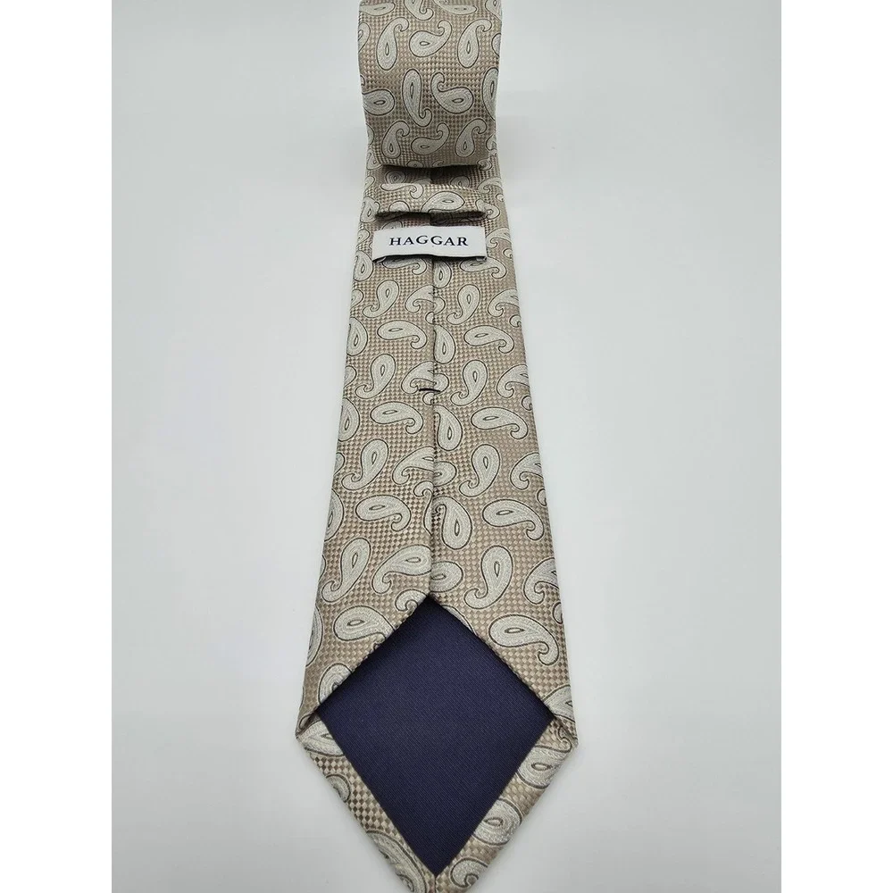 Haggar Tan Blue Paisley Pattern Polyester Men's Tie Necktie 58
